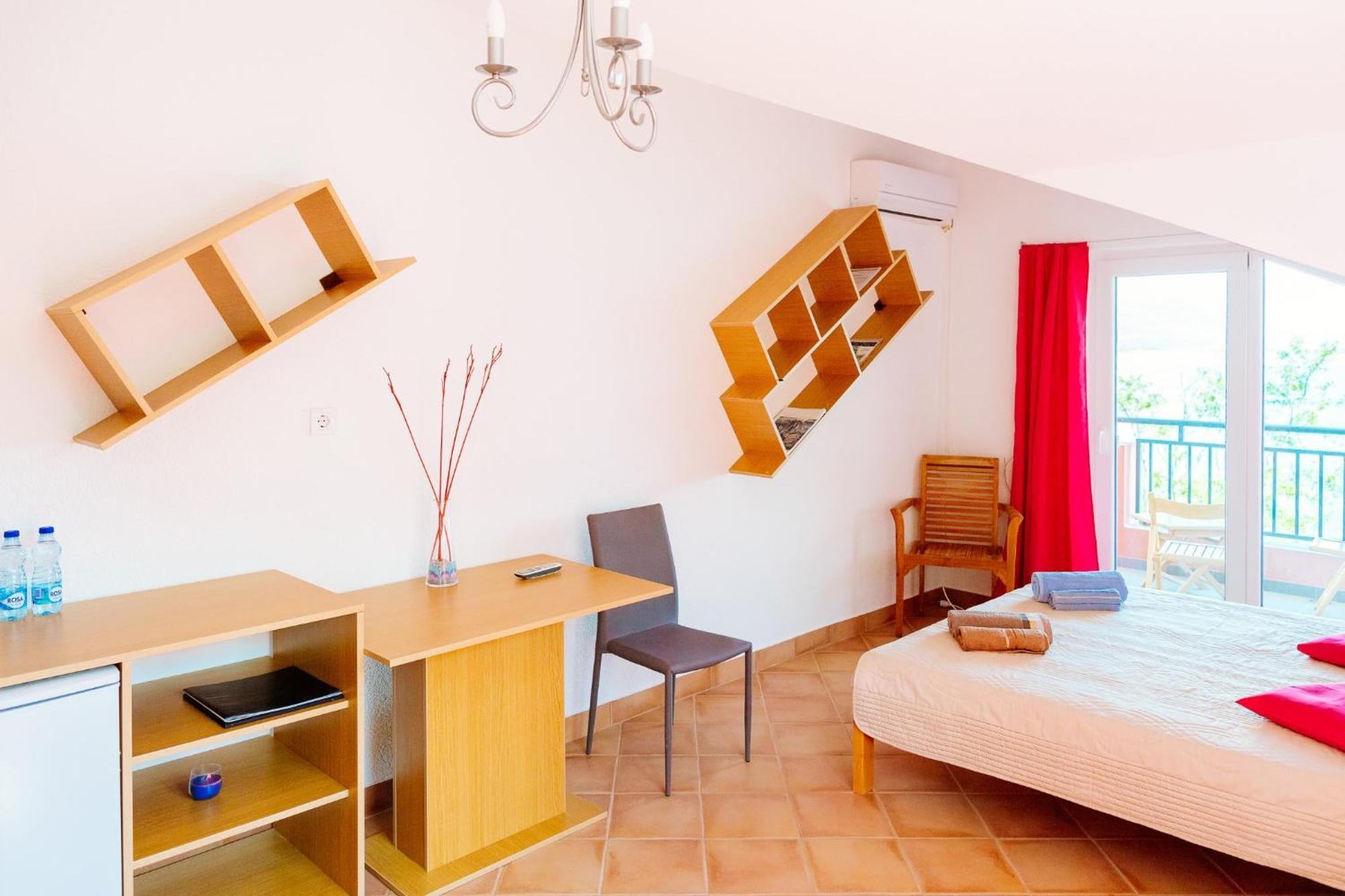 Odessa Mama Apartment Биела Стая снимка